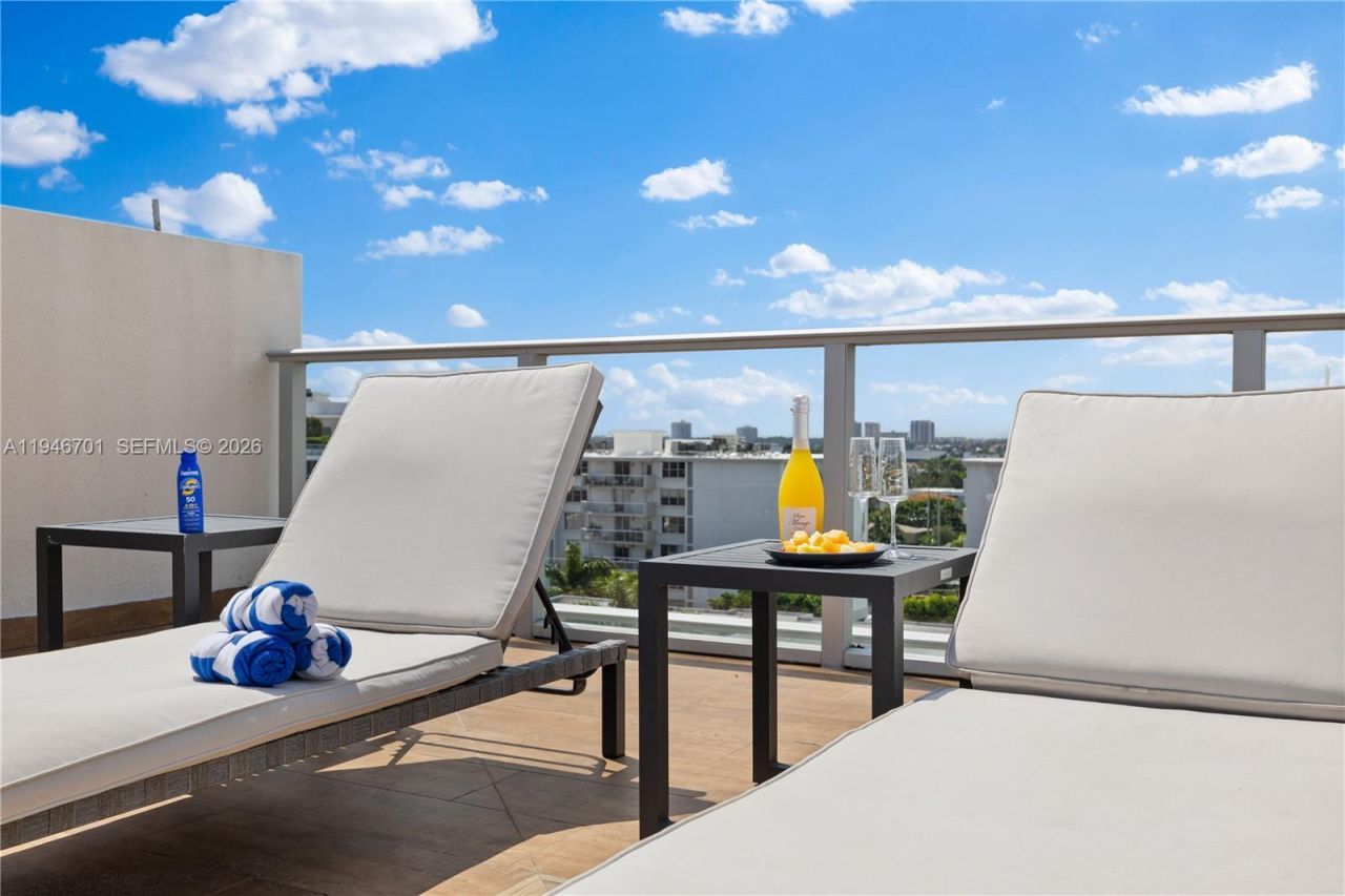 1150 101st St , Unit 502, Bay Harbor Islands, FL 33154 Photo