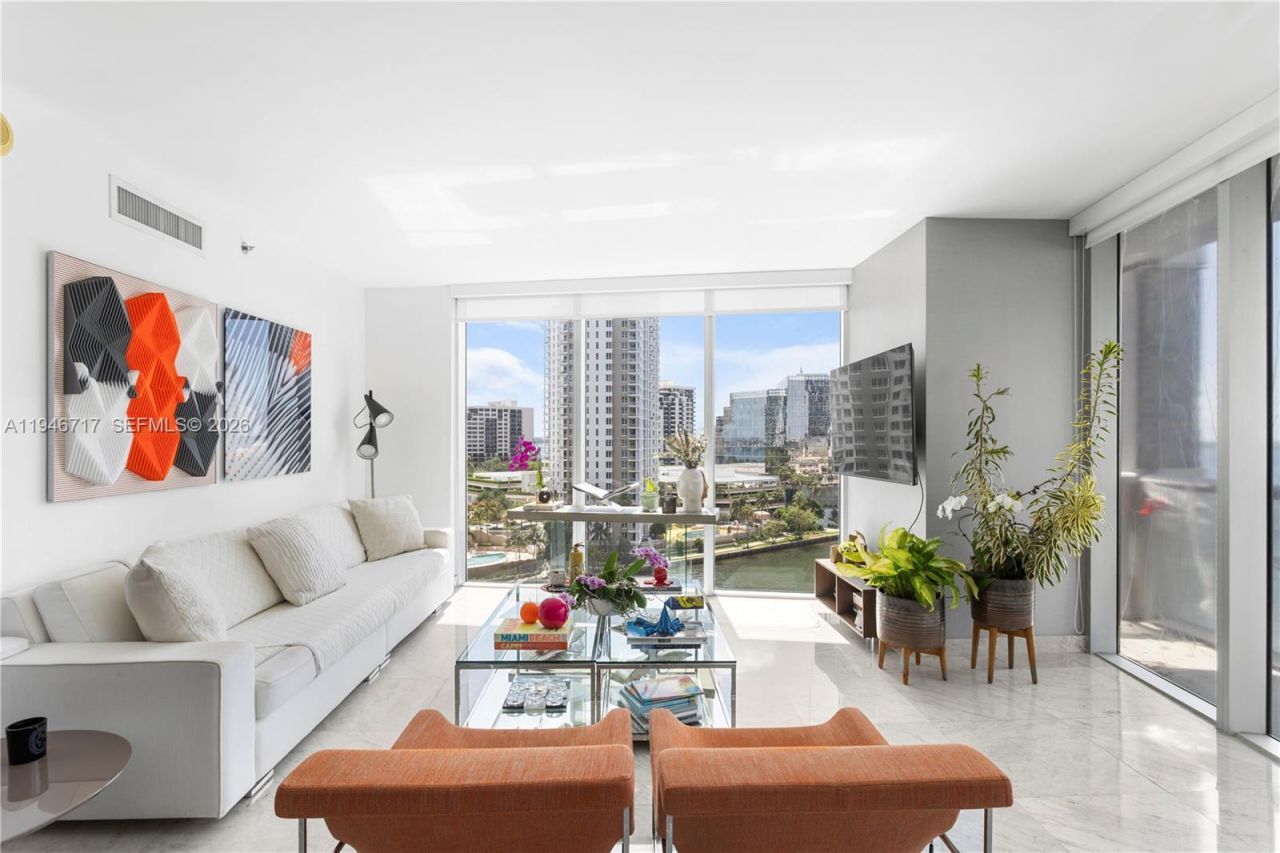 495 Brickell Ave, Unit 1001, Miami, FL 33131 Photo