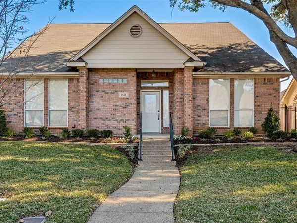 7133 Deer Hollow Drive, Fort Worth, TX 76132