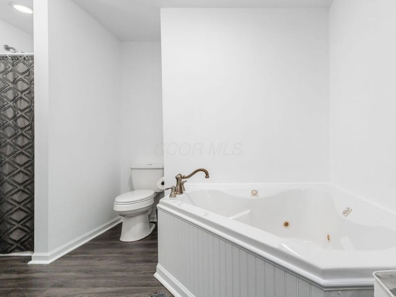 243 N Liberty Street, Baltimore, OH 43105 Photo 31