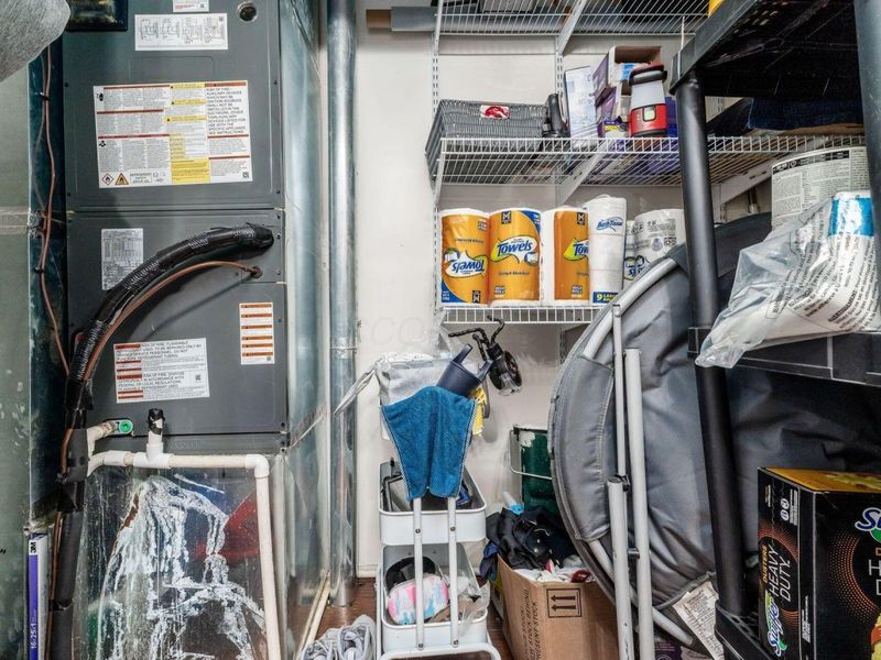 243 N Liberty Street, Baltimore, OH 43105 Photo 38