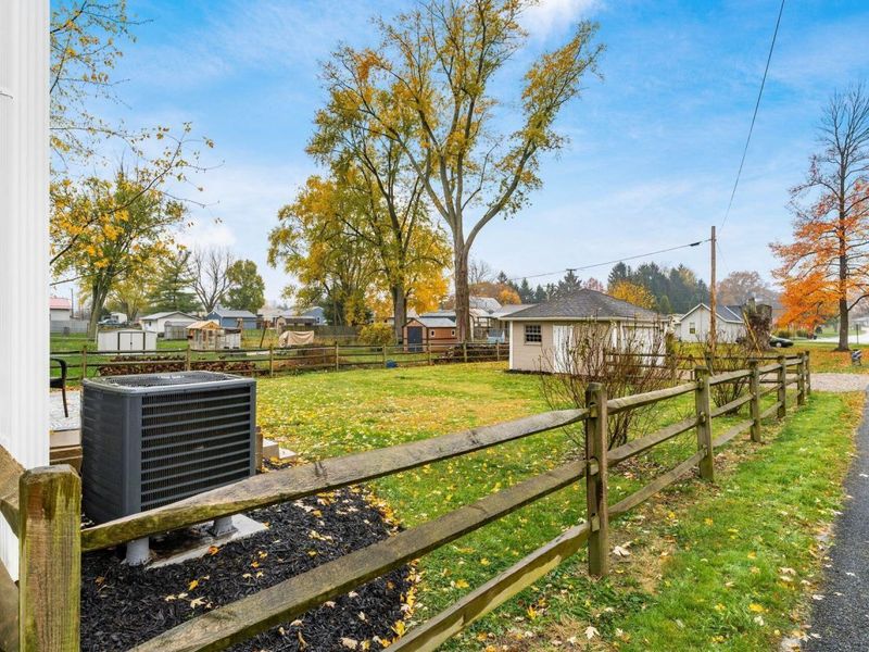 243 N Liberty Street, Baltimore, OH 43105 Photo 42