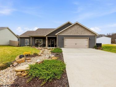 225 Frisco Lane, Bridgeport, WV 26330