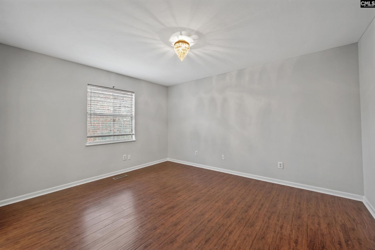 277 Bridleridge Road  Photo 16