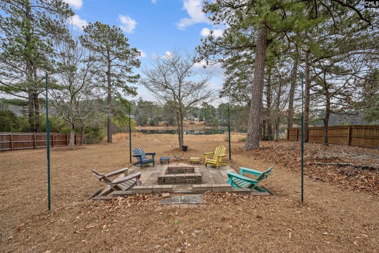 277 Bridleridge Road  Photo 5