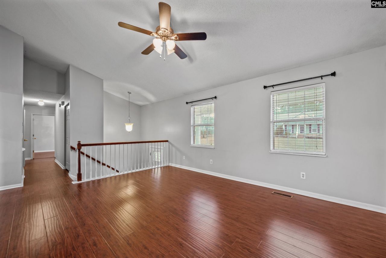 277 Bridleridge Road  Photo 9