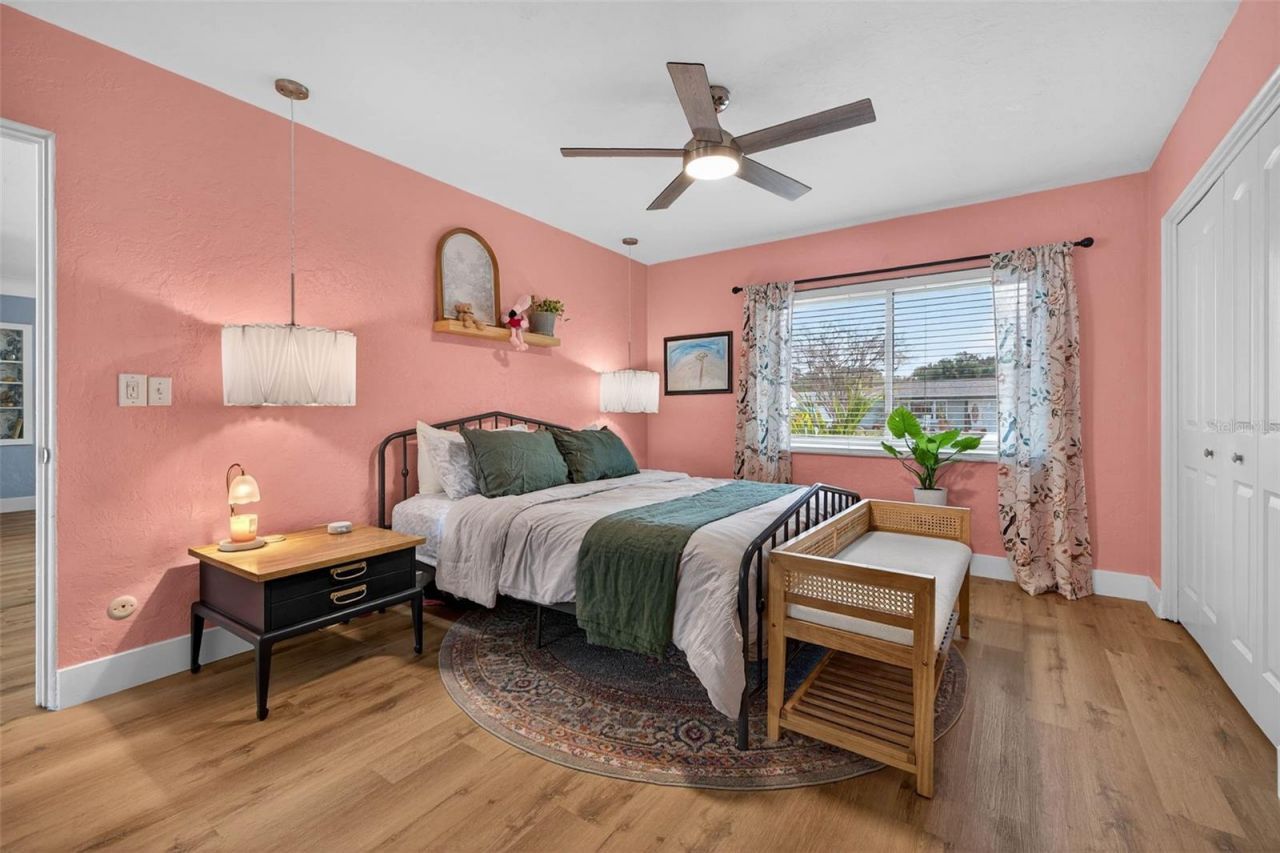 6489 28th Avenue N, Saint Petersburg, FL 33710 Photo