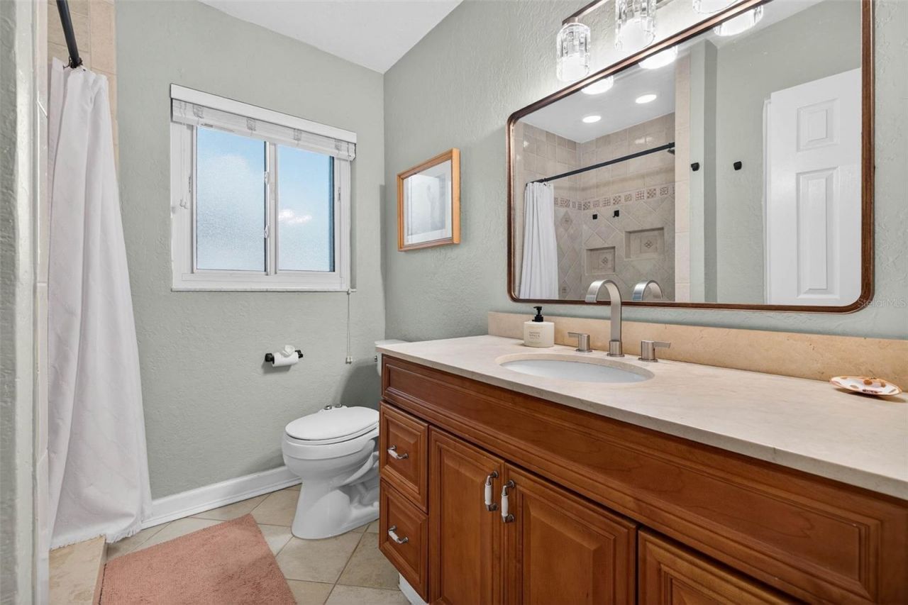 6489 28th Avenue N, Saint Petersburg, FL 33710 Photo