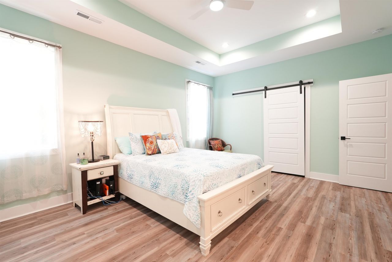 2127 Lexington Circle Photo 19