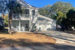 2127 Lexington Circle photo 4