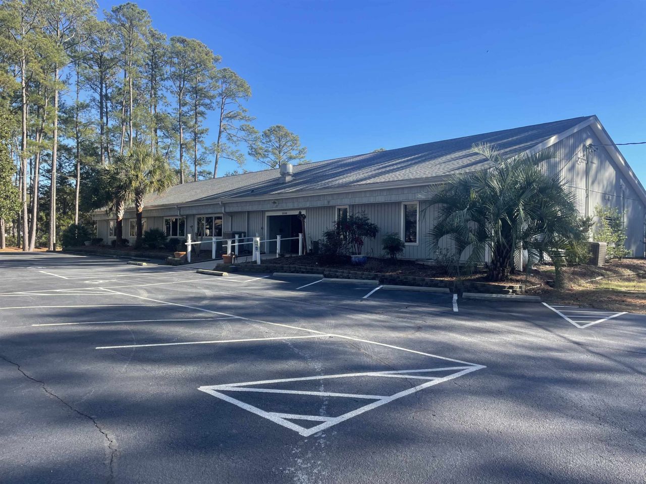 2127 Lexington Circle Photo 35