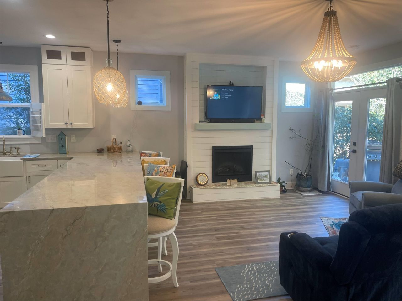 2127 Lexington Circle Photo 6