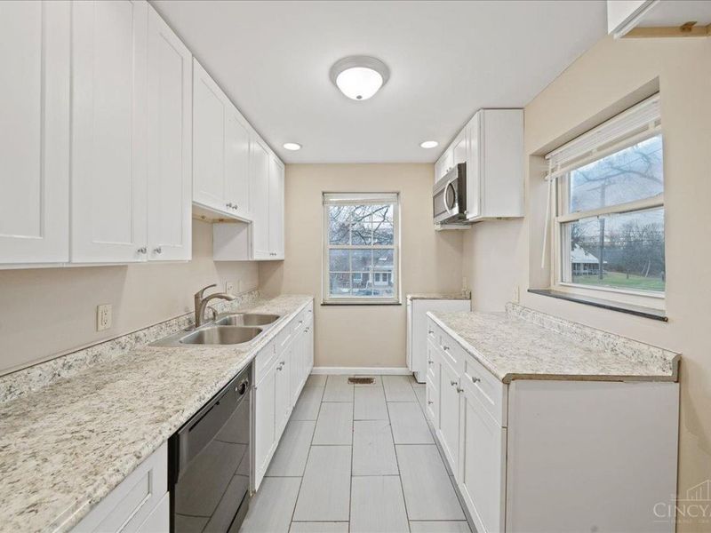 578 Rosemont Avenue, Cincinnati, OH 45205 Photo 7