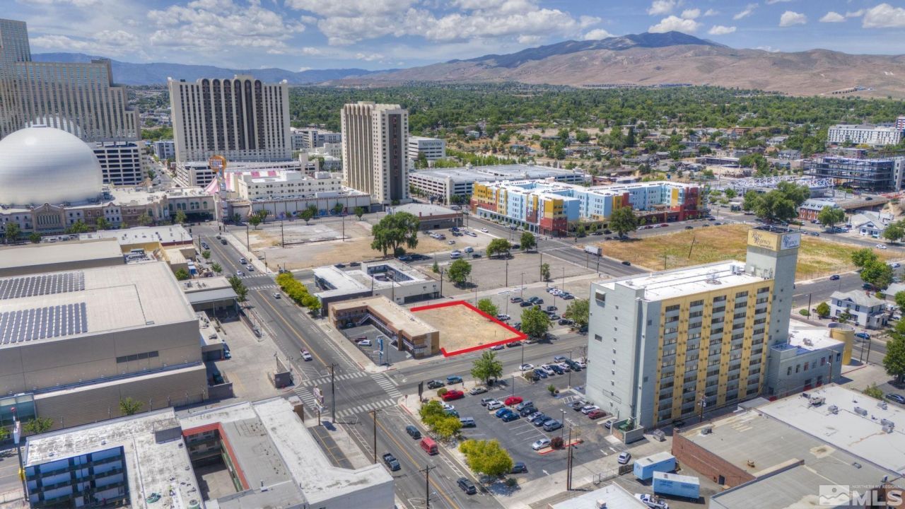 521 Lake Street, Reno, NV 89501 Photo