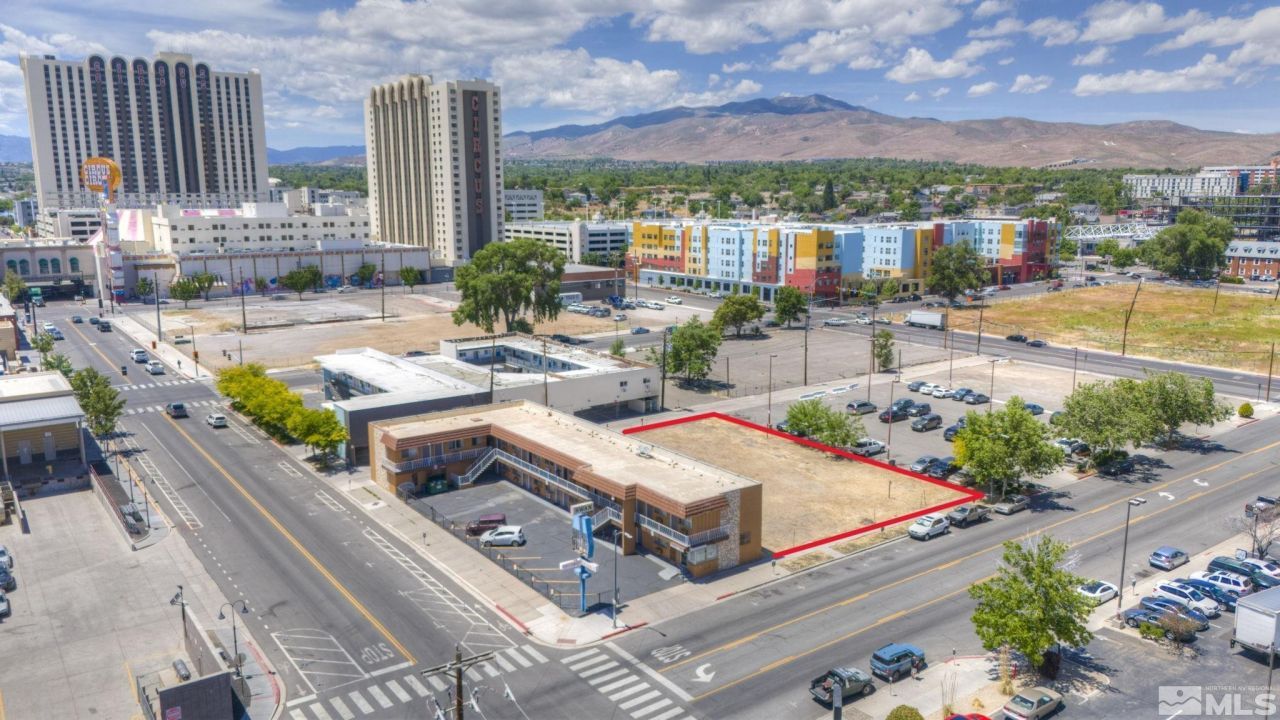 521 Lake Street, Reno, NV 89501 Photo