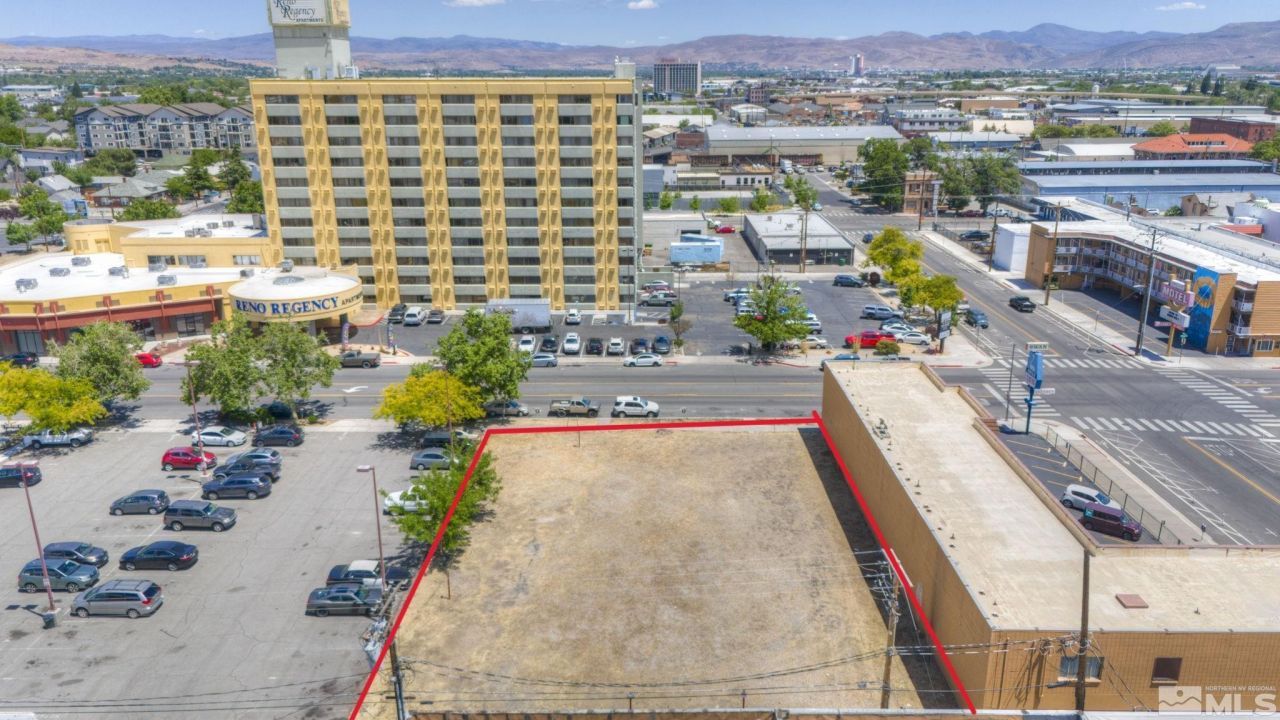 521 Lake Street, Reno, NV 89501 Photo