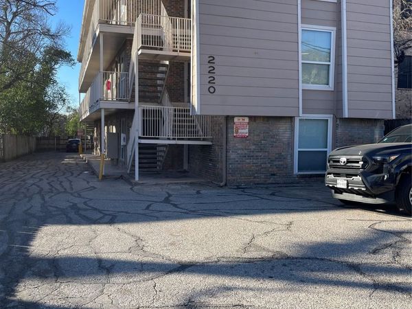 2220 Leon ST, Unit 103, Austin, TX 78705