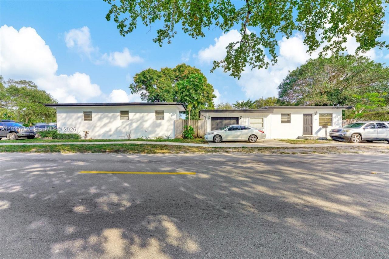 2546 Coolidge St, Hollywood, FL 33020 Photo
