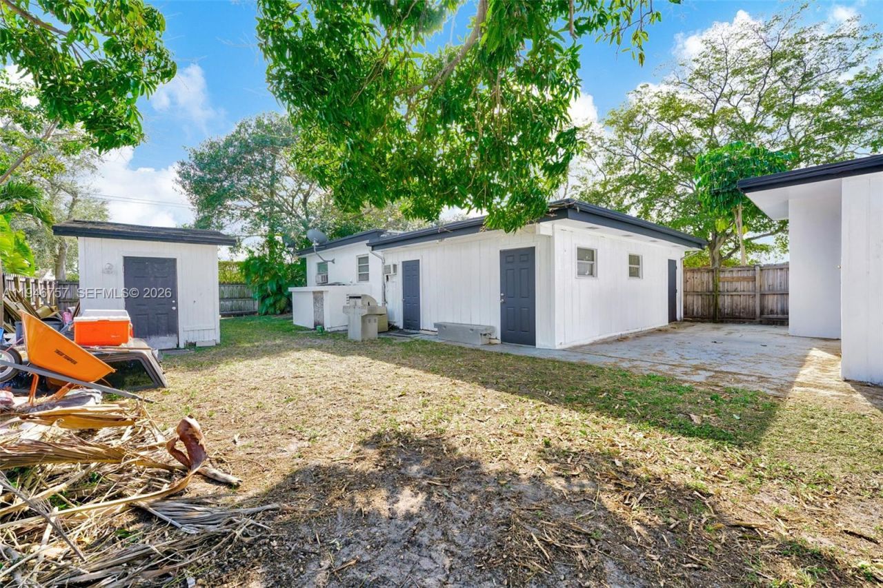 2546 Coolidge St, Hollywood, FL 33020 Photo