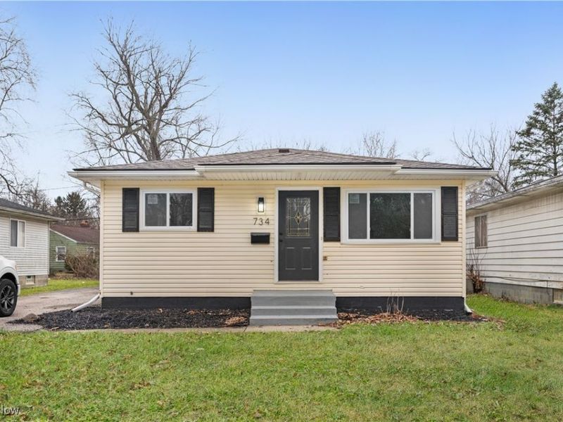 734 Frederick Boulevard, Akron, OH 44320 Photo 1