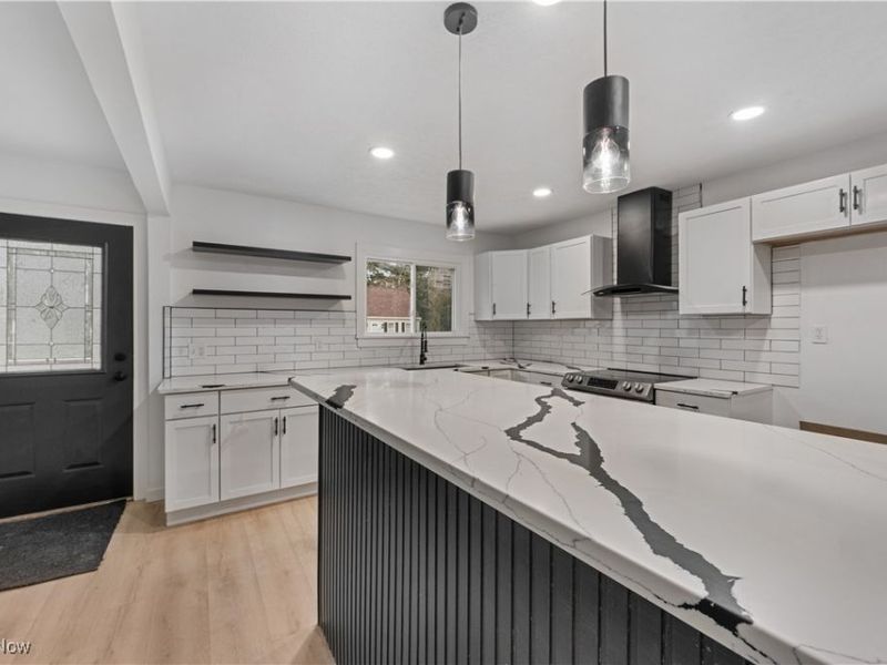 734 Frederick Boulevard, Akron, OH 44320 Photo 10