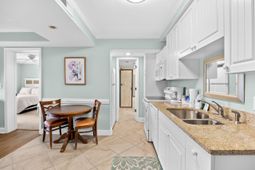 14290 Ocean Hwy. photo 4