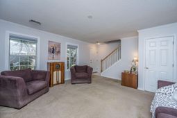 3200 Queensgate Way photo 4