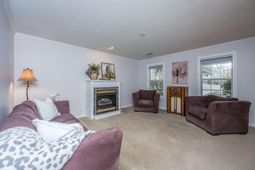 3200 Queensgate Way photo 4