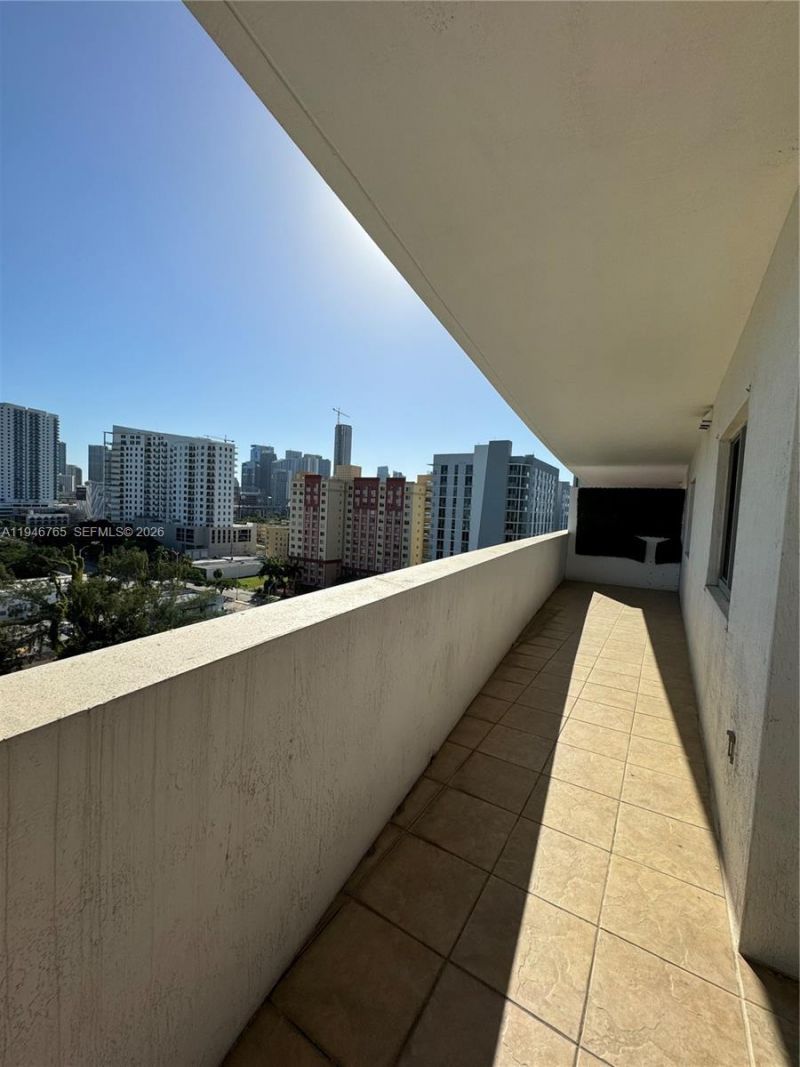 36 NW 6th Ave , Unit 1106, Miami, FL 33128 Photo