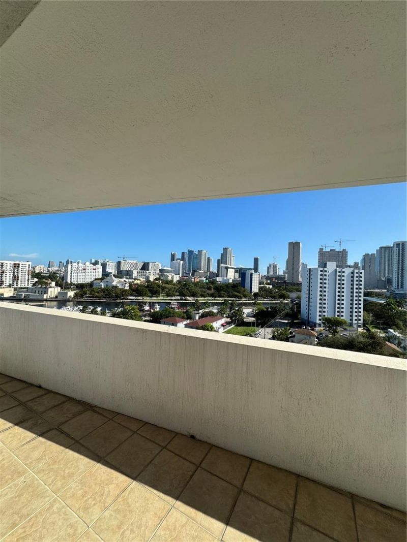 36 NW 6th Ave , Unit 1106, Miami, FL 33128 Photo