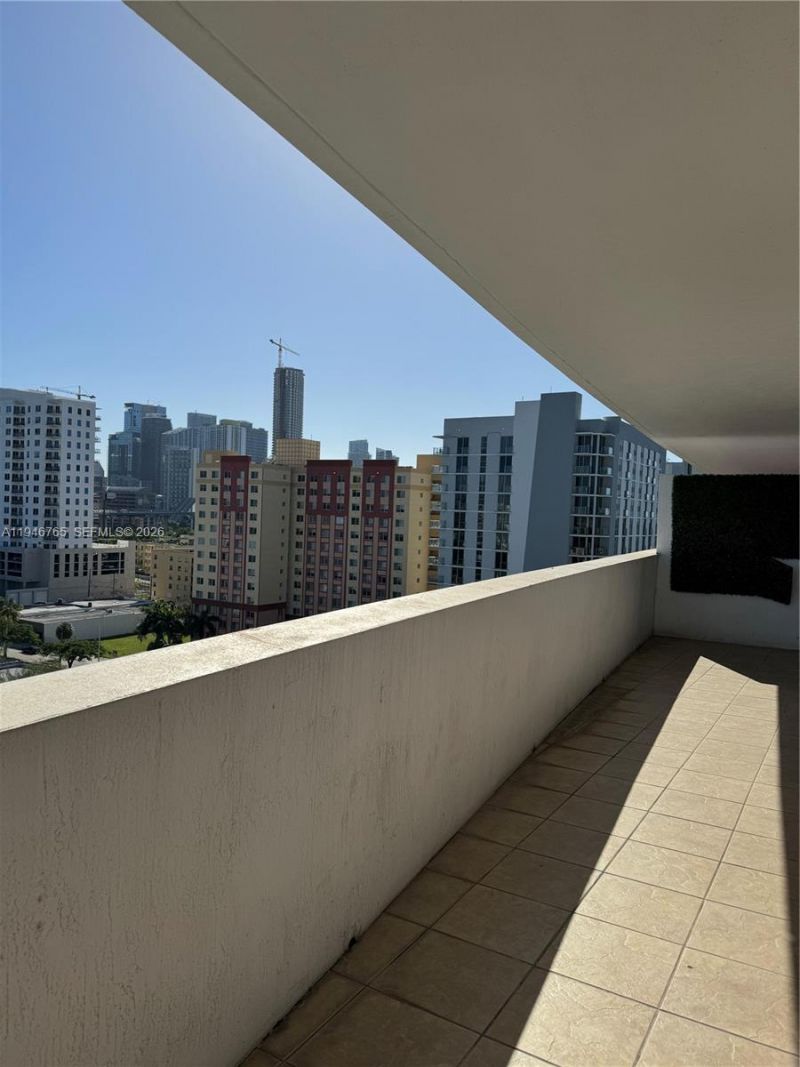 36 NW 6th Ave , Unit 1106, Miami, FL 33128 Photo