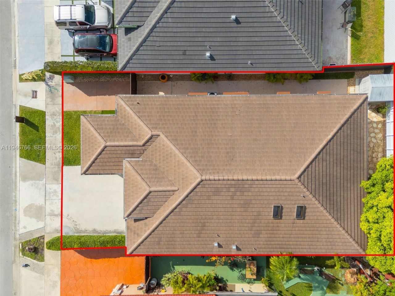 8781 NW 148th Ter, Miami Lakes, FL 33018 Photo