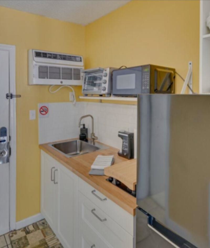 1600 S Ocean Blvd. Photo 6