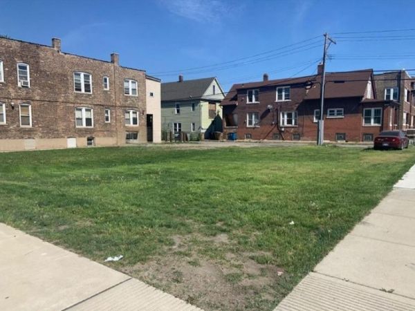 1616-20 Broadway Street, East Chicago, IN 46312