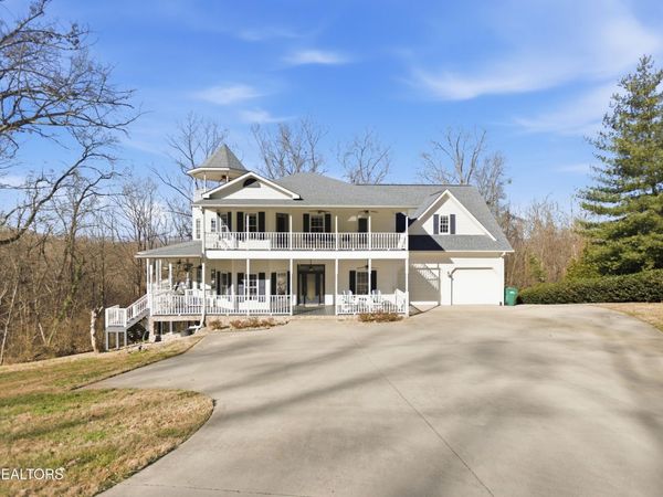 6715 Arapahoe Lane, Knoxville, TN 37918