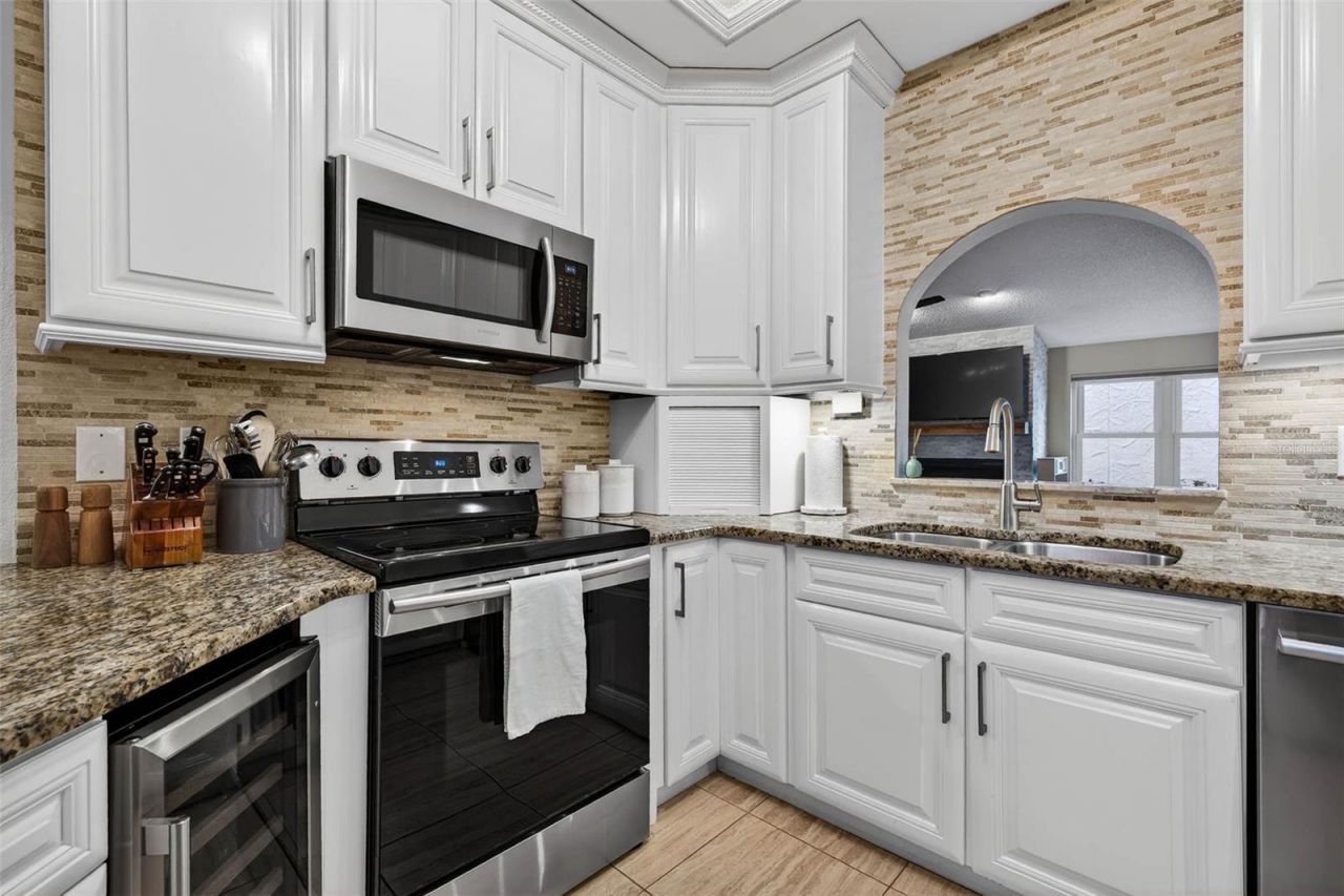 2880 La Concha Drive, Clearwater, FL 33762 Photo