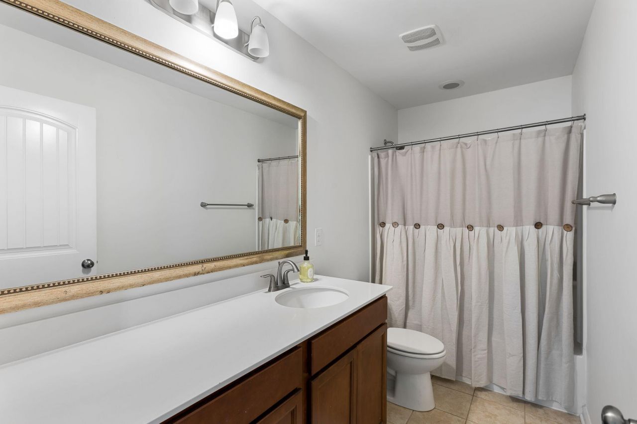 1422 Tannery Row Photo 23