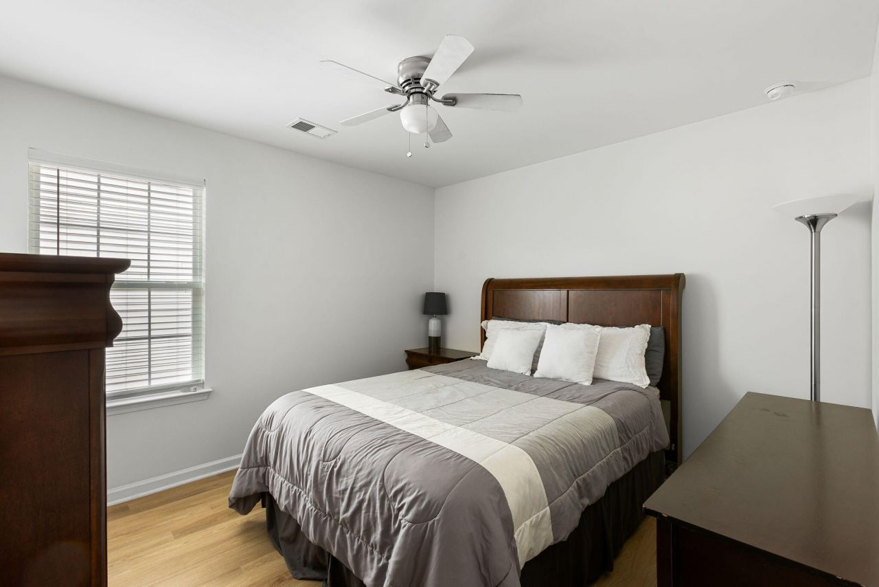 1422 Tannery Row Photo 24