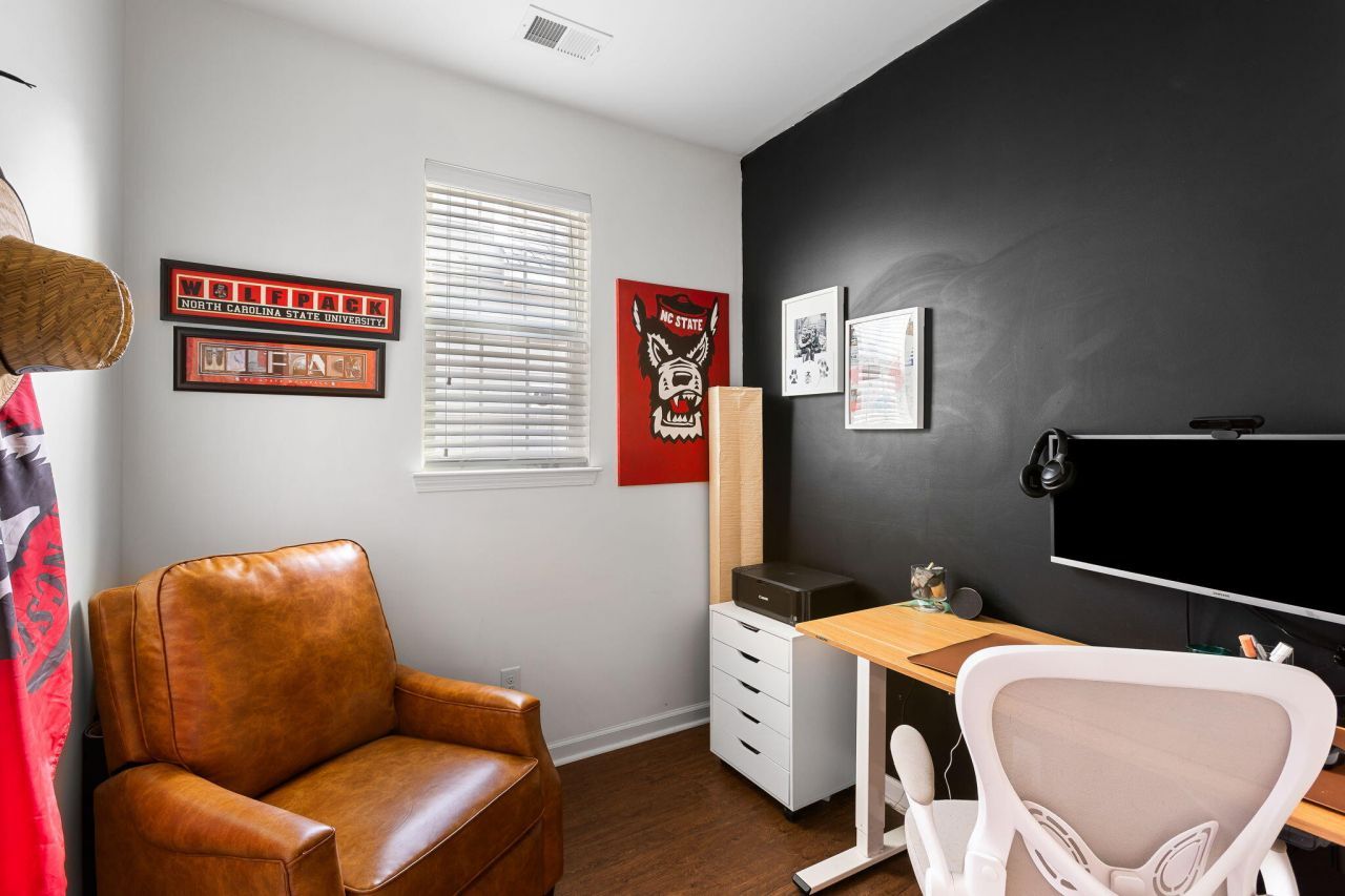 1422 Tannery Row Photo 25