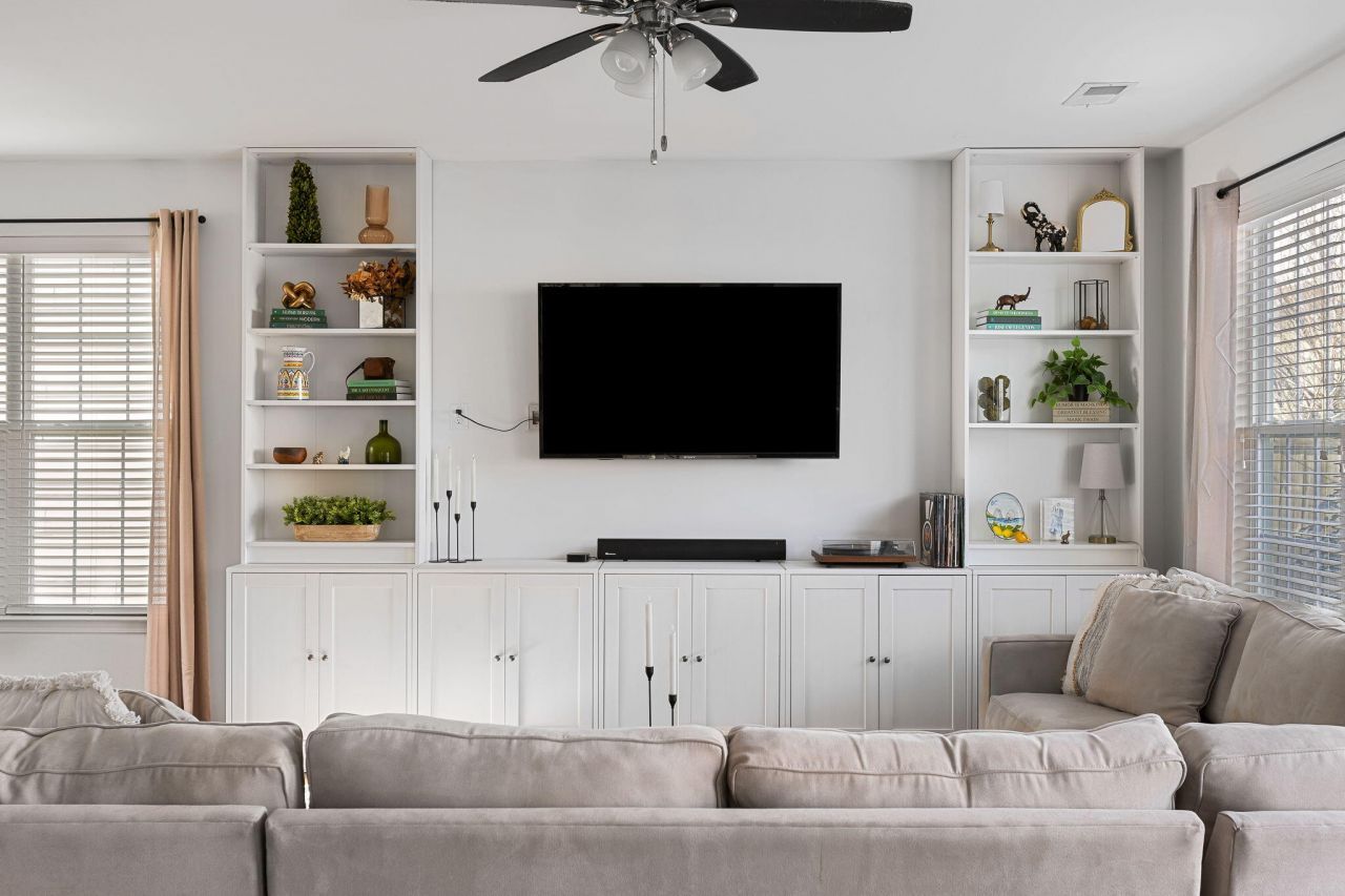 1422 Tannery Row Photo 6