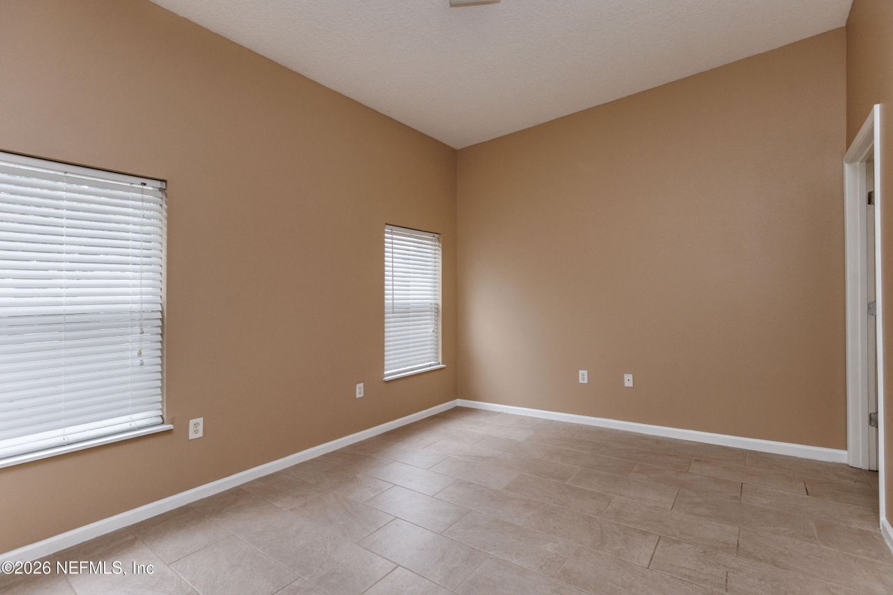6070 Maggies Circle, Unit 105, Jacksonville, FL 32244 Photo
