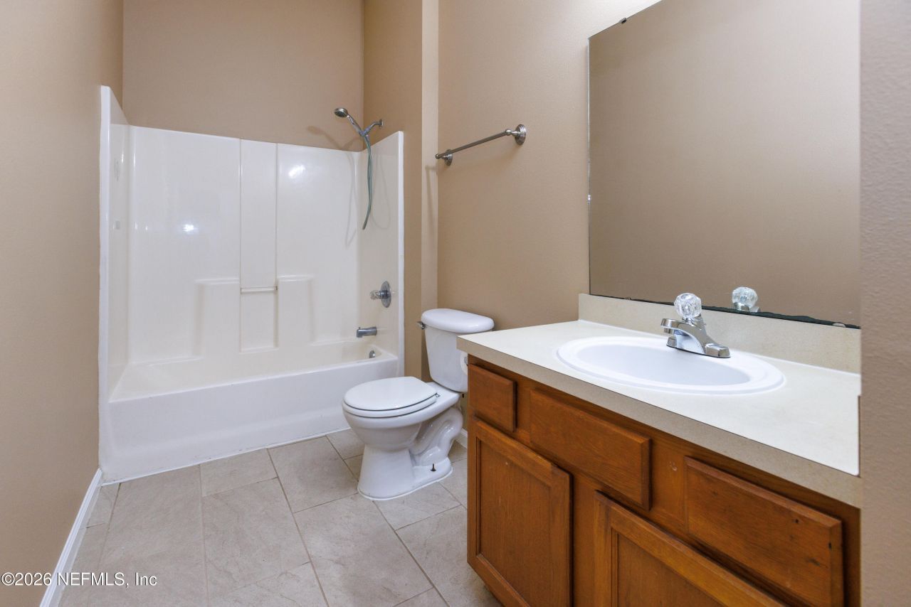 6070 Maggies Circle, Unit 105, Jacksonville, FL 32244 Photo