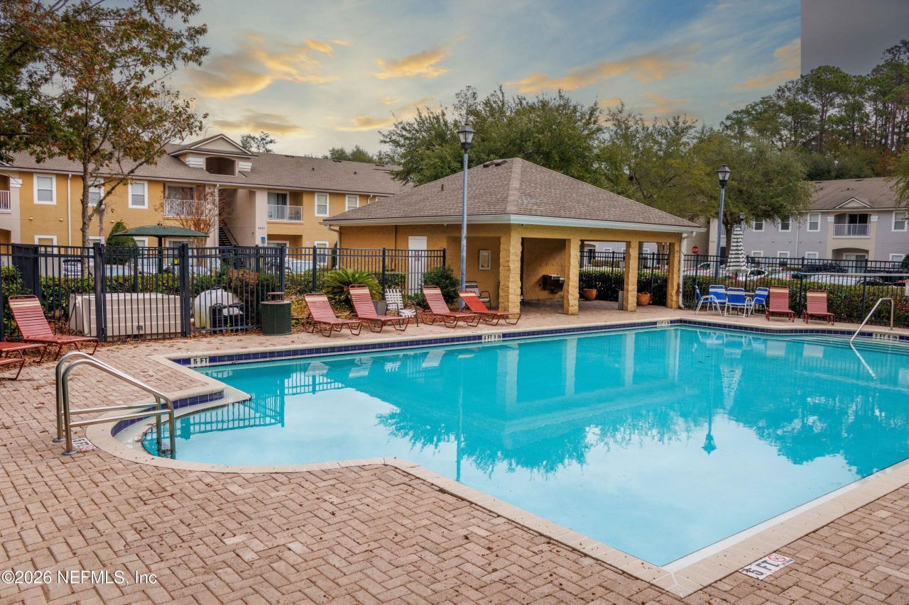 6070 Maggies Circle, Unit 105, Jacksonville, FL 32244 Photo