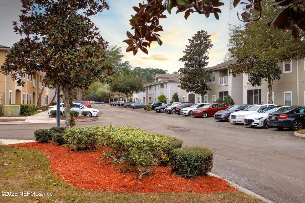 6070 Maggies Circle, Unit 105, Jacksonville, FL 32244 Photo