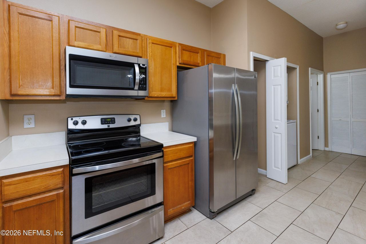 6070 Maggies Circle, Unit 105, Jacksonville, FL 32244 Photo