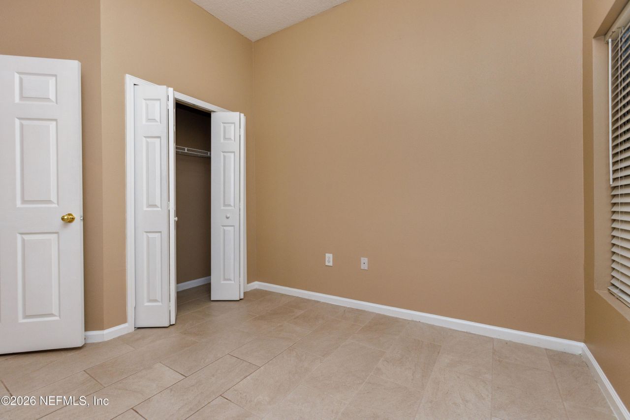 6070 Maggies Circle, Unit 105, Jacksonville, FL 32244 Photo