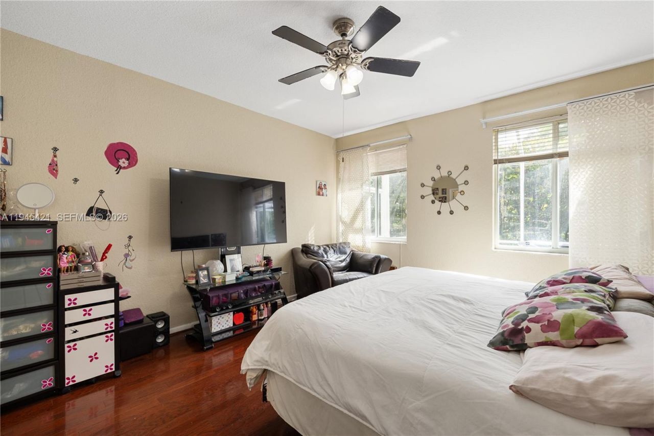 1199 Golden Cane Dr , Weston, FL 33327 Photo