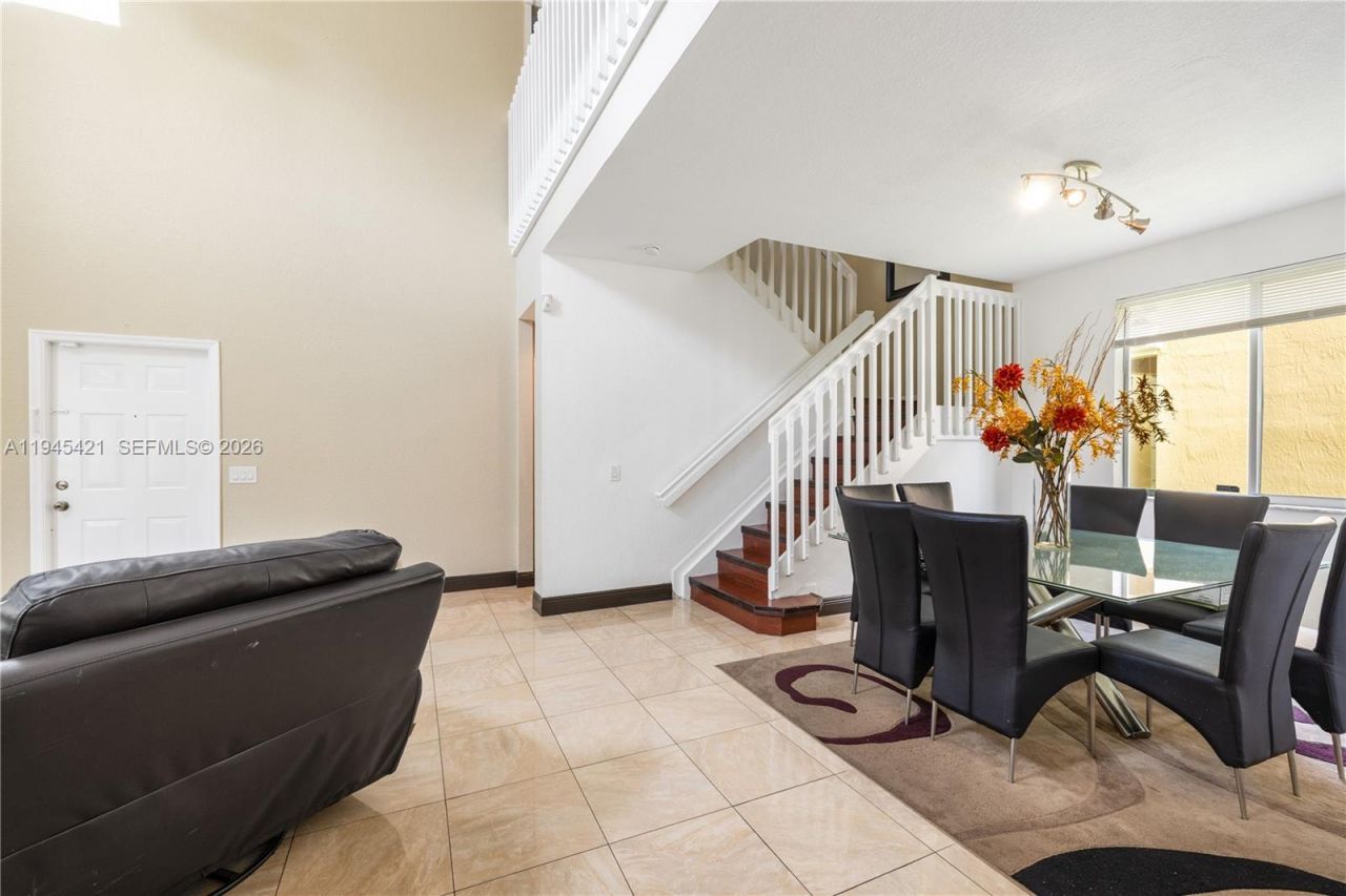 1199 Golden Cane Dr, Weston, FL 33327 Photo