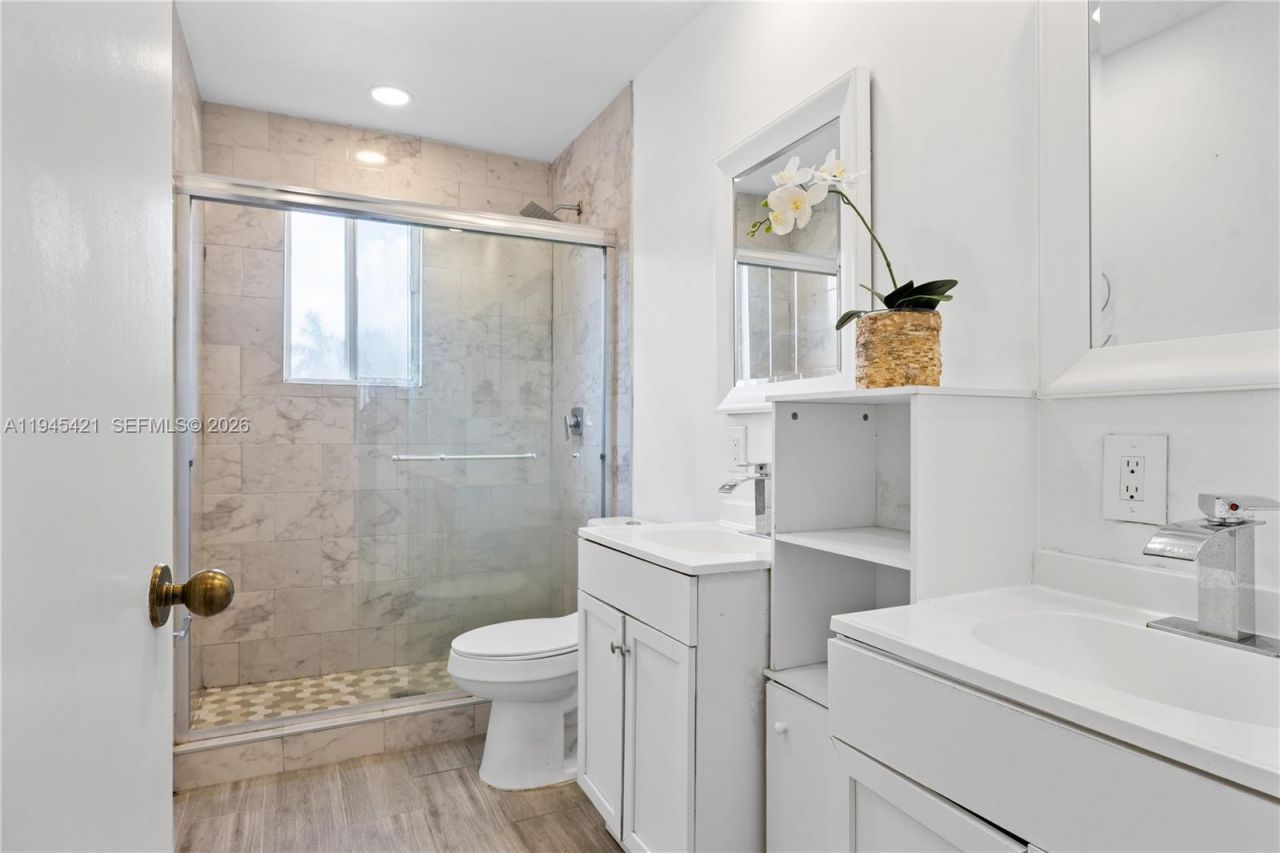 1199 Golden Cane Dr, Weston, FL 33327 Photo