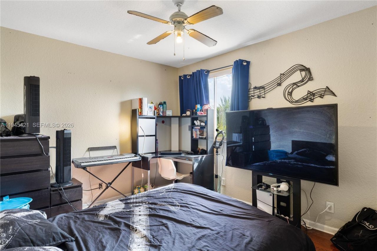 1199 Golden Cane Dr , Weston, FL 33327 Photo